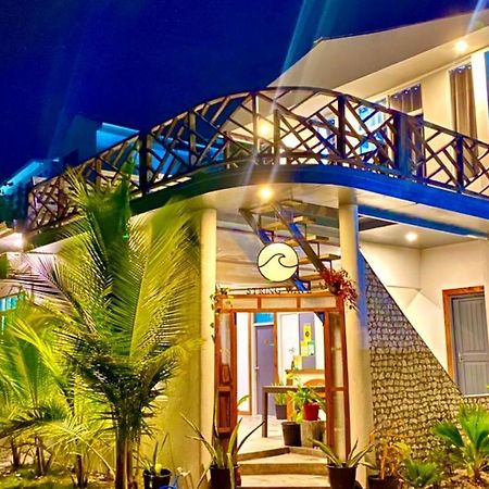 String Wave Maldives Hotel กุลลี ภายนอก รูปภาพ