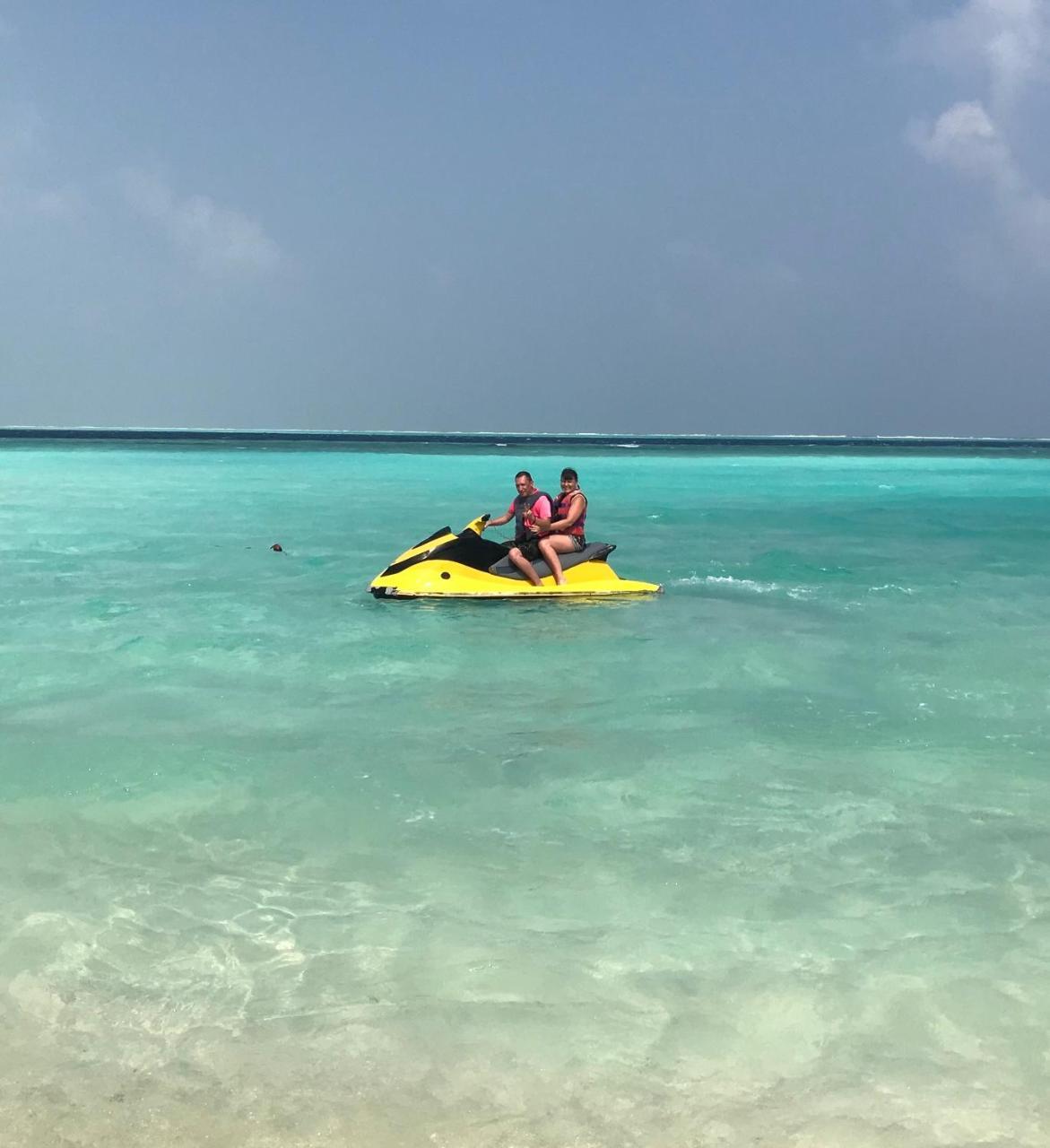 String Wave Maldives Hotel กุลลี ภายนอก รูปภาพ